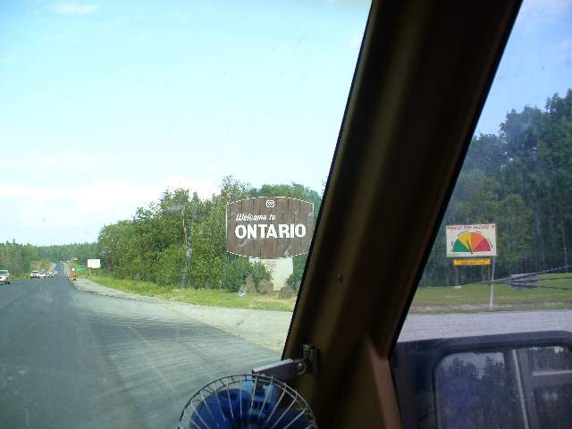 Ontario_sign_P1020890